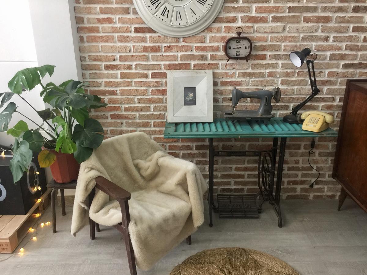 Condodo Homestay Ben Van Don Ho Chi Minh City Exterior photo