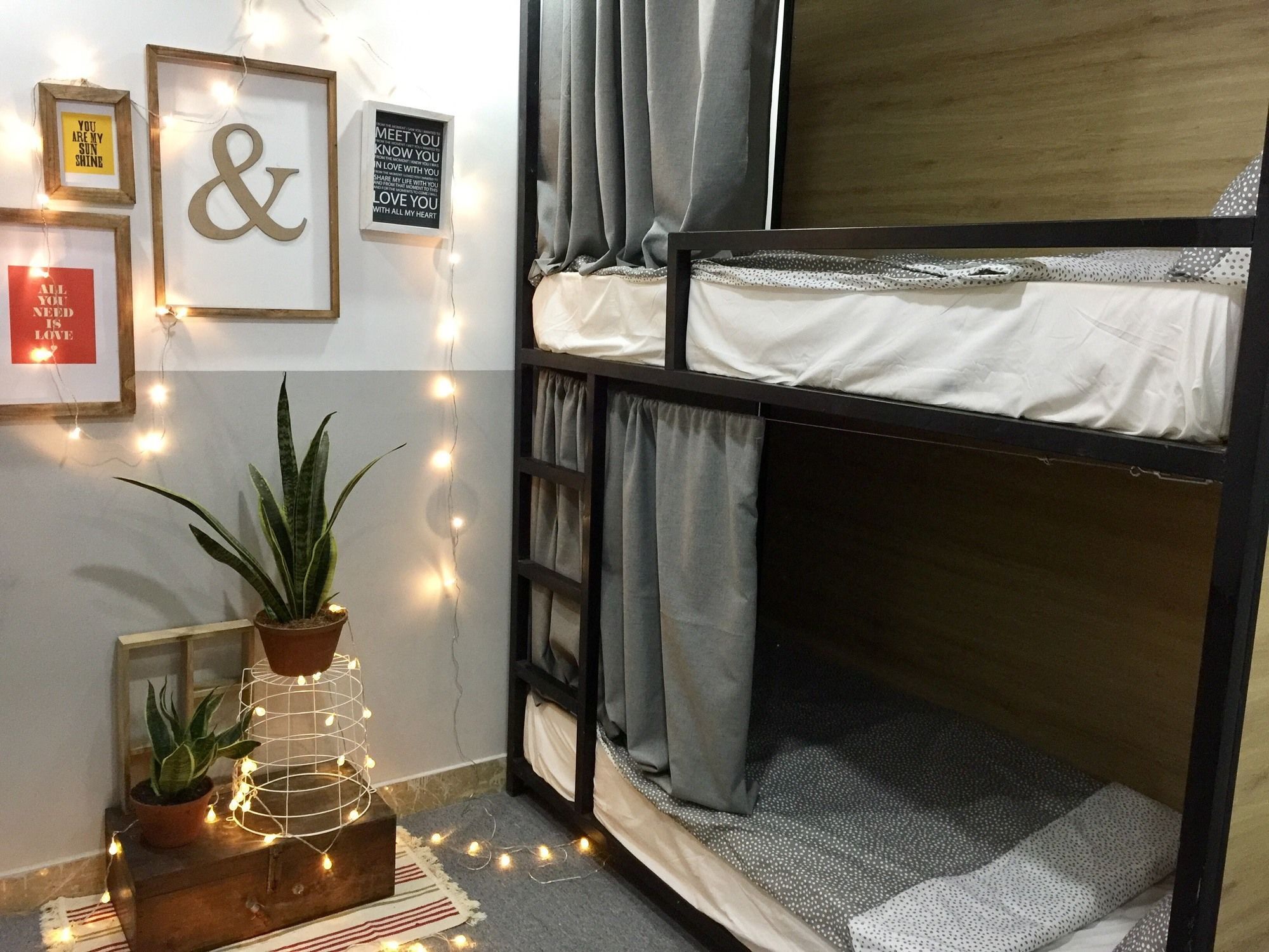 Condodo Homestay Ben Van Don Ho Chi Minh City Exterior photo
